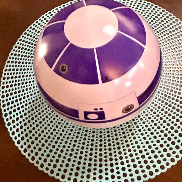 Star Wars R2-D2 Tin Spherical Storage container, - Picture 4 of 6